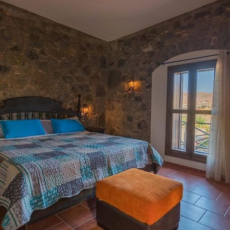 Hotel Rural Huerto Viejo Tesejerague Екстер'єр фото