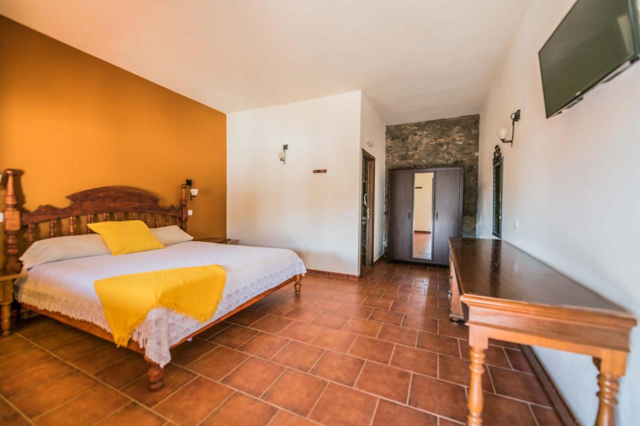 Hotel Rural Huerto Viejo Tesejerague Екстер'єр фото